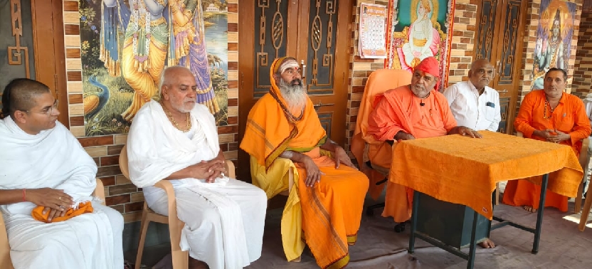 कैबिनेट मंत्री सुमित गोदारा से लेकर कानून मंत्री अर्जुनराम मेघवाल तक को घेरा, बोले क्षमाराम महाराज – गाय के नाम पर राजनीति करती आई भाजपा, आज उसका चारा छीन रही*