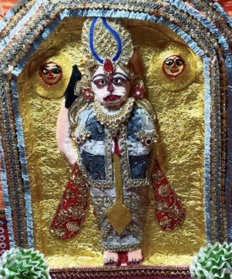 श्री डुंगरपुरी हनुमान मंदिर में भजन संध्या आज*