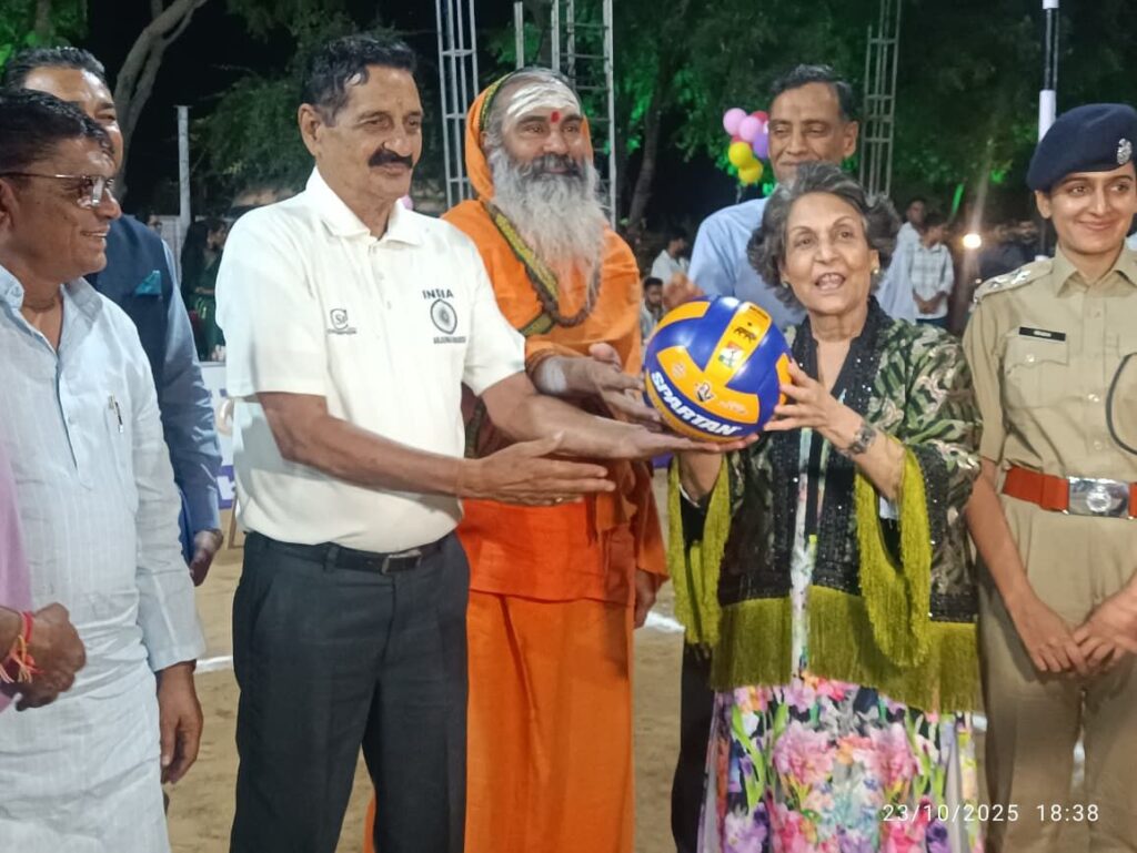 अखिल भारतीय वॉलीबॉल प्रतियोगिता वॉलीबॉल महाकुंभ का बीएल मोहता लर्निंग इंस्टीट्यूट गुरुकुल में हुआ शुभारंभ
