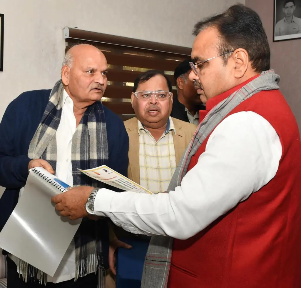 बीकानेर में मेडिसिन विंग उद्घाटन को लेकर मुख्यमंत्री भजनलाल शर्मा से मिले नापासर के भामाशाह श्रीकिशन मूंधड़ा